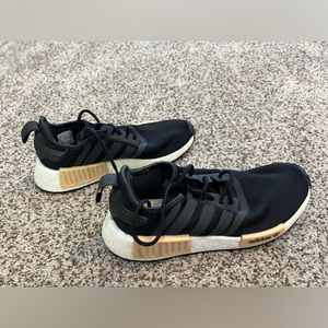 Adidas NMD_R1 SHOES